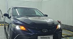 Toyota Camry 2021 года за 10 900 000 тг. в Костанай – фото 3