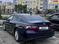 Toyota Camry 2021 года за 10 900 000 тг. в Костанай