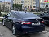 Toyota Camry 2021 года за 10 900 000 тг. в Костанай