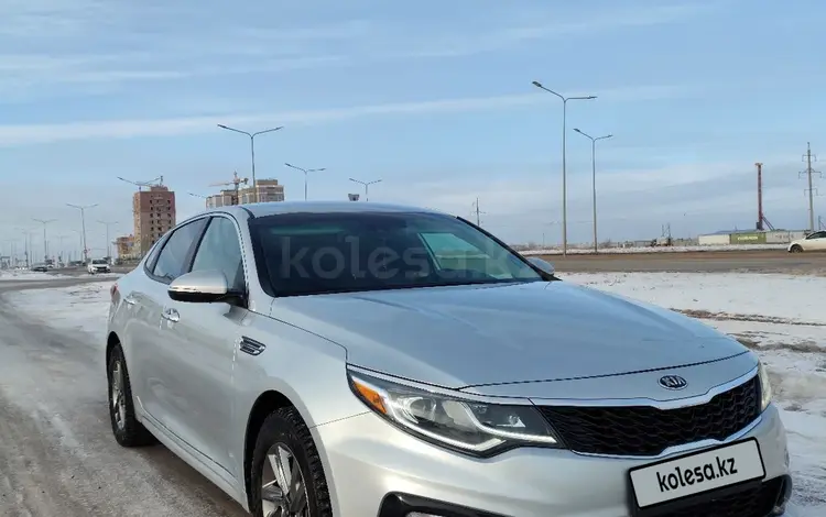 Kia Optima 2019 года за 9 000 000 тг. в Астана