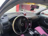 Volkswagen Golf 2003 года за 2 800 000 тг. в Байтерек – фото 2