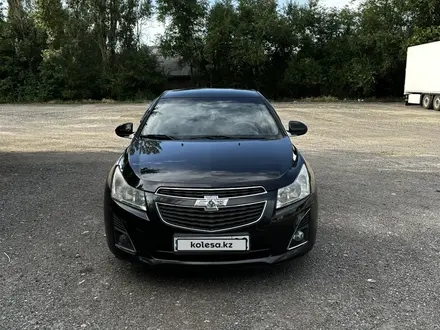 Chevrolet Cruze 2013 года за 4 500 000 тг. в Алматы – фото 2