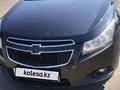 Chevrolet Cruze 2012 года за 3 800 000 тг. в Уральск – фото 2