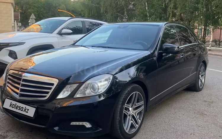 Mercedes-Benz E 300 2010 года за 7 800 000 тг. в Астана