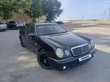 Mercedes-Benz E 320 1998 года за 2 700 000 тг. в Актобе