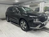 Hyundai Santa Fe 2023 года за 14 900 000 тг. в Атырау