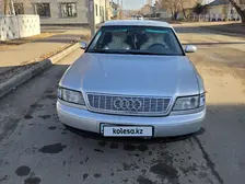 Audi A8, 1995
