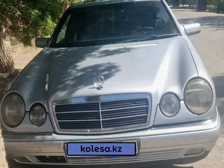 Mercedes-Benz E 230 1995 года за 2 500 000 тг. в Кызылорда