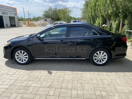 Toyota Camry 2013 года за 6 000 000 тг. в Актобе – фото 4