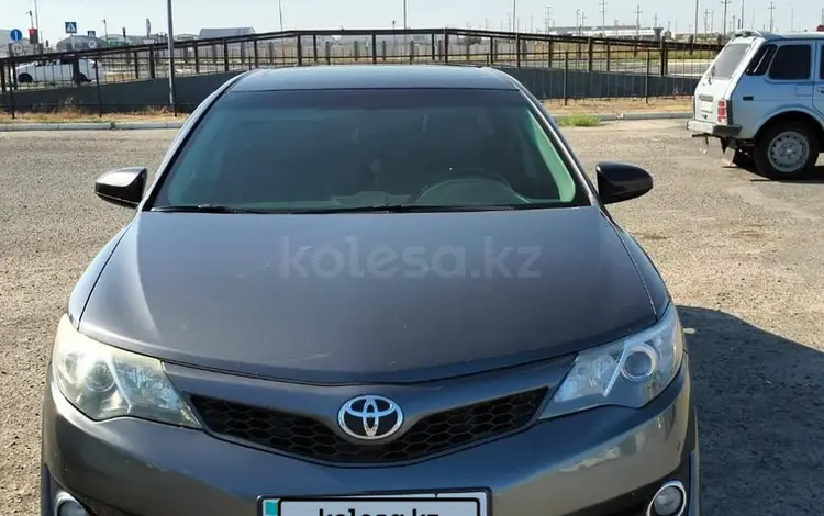 Toyota Camry 2013 годаfor8 400 000 тг. в Атырау