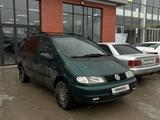 Volkswagen Sharan 1996 года за 1 800 000 тг. в Шымкент – фото 3