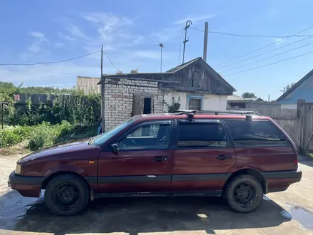 Volkswagen Passat 1990 года за 900 000 тг. в Семей – фото 2