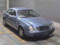 Дверь Mercedes CLK W208 1999 год за 40 000 тг. в Астана