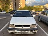 Volkswagen Golf 1993 года за 850 000 тг. в Караганда – фото 2