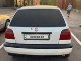 Volkswagen Golf 1993 года за 850 000 тг. в Караганда