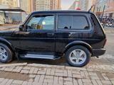 ВАЗ (Lada) Lada 2121 2015 годаfor2 600 000 тг. в Шымкент – фото 2