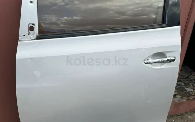 Дверь альфард 20й кузов за 50 000 тг. в Караганда