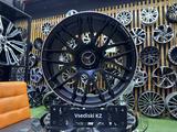 Разно широкие Диски Mercedes Benz R-18*5*112 в наличии Astanaүшін240 000 тг. в Астана