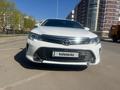 Toyota Camry 2014 годаүшін10 500 000 тг. в Астана – фото 8