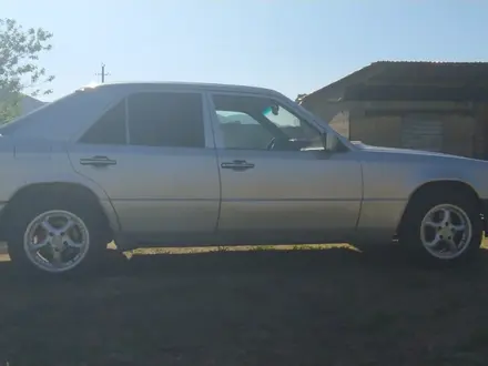 Mercedes-Benz E 230 1992 года за 900 000 тг. в Шымкент – фото 5