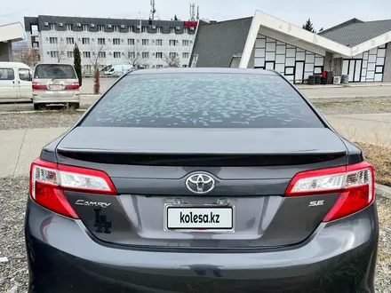 Toyota Camry 2014 года за 9 200 000 тг. в Шымкент – фото 16