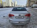 Kia Cadenza 2012 года за 7 600 000 тг. в Астана – фото 2