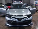 Toyota Camry 2018 года за 6 500 000 тг. в Актобе – фото 2