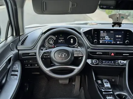 Hyundai Sonata 2021 года за 10 500 000 тг. в Шымкент – фото 14