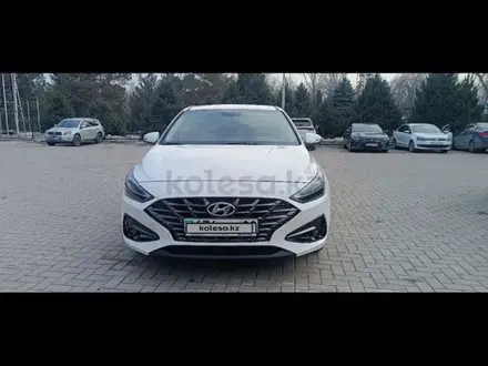 Hyundai i30 2022 года за 9 000 000 тг. в Усть-Каменогорск – фото 6