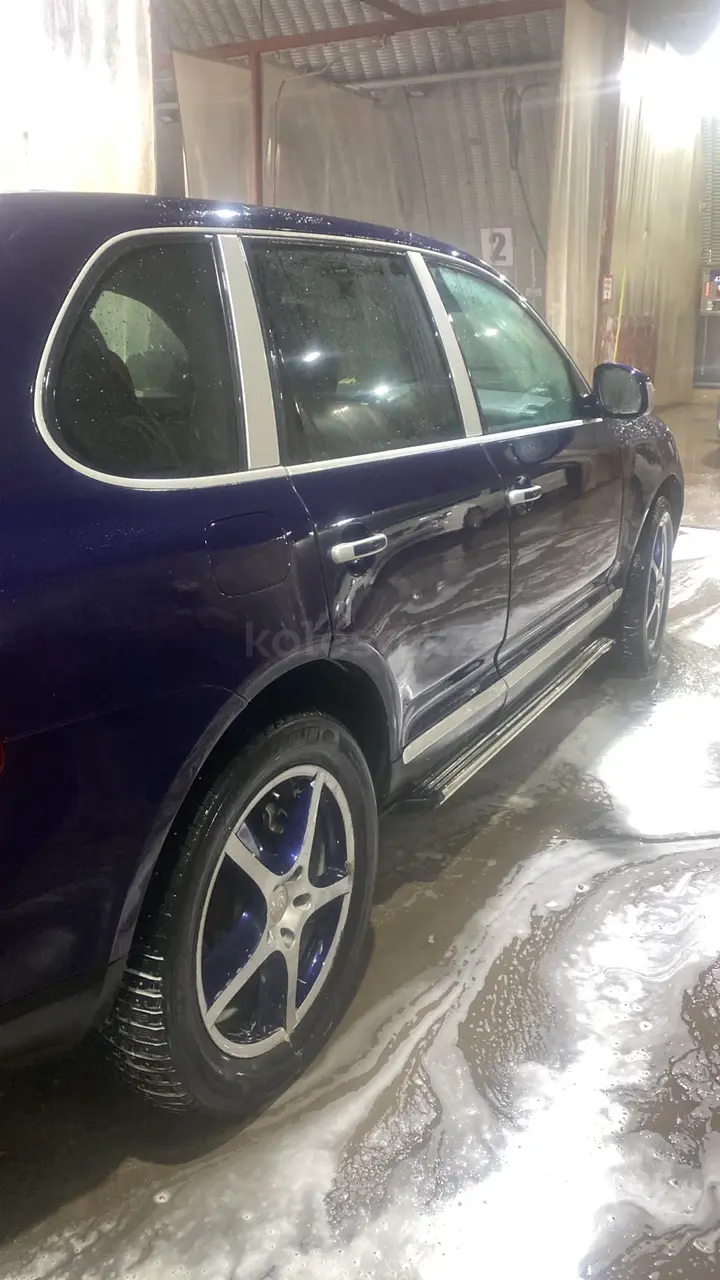 Porsche Cayenne, 2003