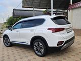 Hyundai Santa Fe 2019 года за 11 500 000 тг. в Шымкент – фото 4