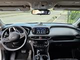 Hyundai Santa Fe 2019 года за 11 500 000 тг. в Шымкент – фото 3