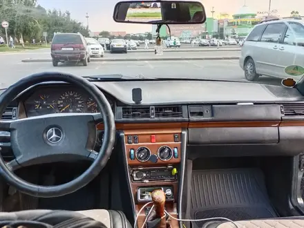 Mercedes-Benz E 200 1991 года за 1 200 000 тг. в Алматы – фото 8