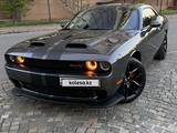 Dodge Challenger 2022 года за 25 000 000 тг. в Алматы