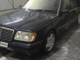 Mercedes-Benz E 280 1993 годаfor2 000 000 тг. в Актобе