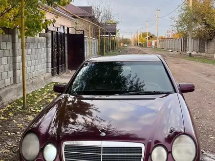 Mercedes-Benz E 230 1996 года за 1 330 000 тг. в Шымкент