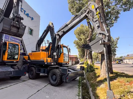 Hyundai  R140W-9S 2025 года в Караганда
