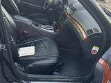 Mercedes-Benz E 320 2007 года за 4 500 000 тг. в Атырау – фото 3