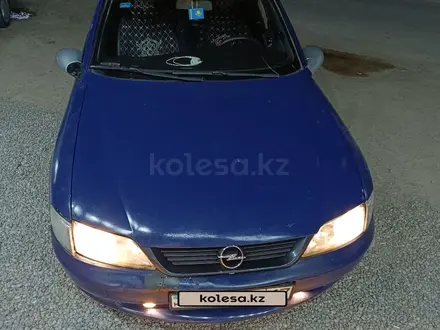 Opel Vectra 1997 года за 1 000 000 тг. в Шымкент – фото 2