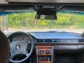 Mercedes-Benz E 230 1991 года за 1 550 000 тг. в Тараз – фото 24