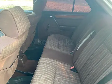 Mercedes-Benz E 230 1991 года за 1 550 000 тг. в Тараз – фото 6