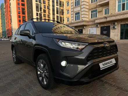 Toyota RAV4 2021 года за 15 000 000 тг. в Актау – фото 2