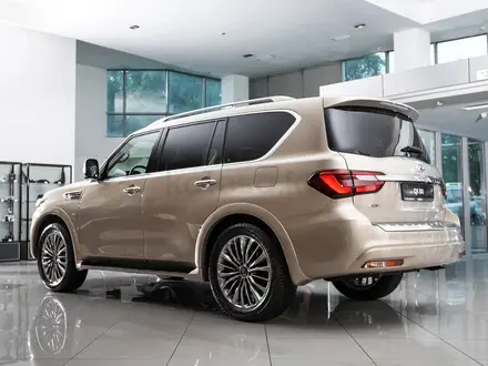 Infiniti QX80 Luxe 2022 года за 53 990 000 тг. в Уральск – фото 4