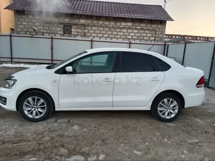 Volkswagen Polo 2015 года за 5 500 000 тг. в Атырау – фото 5