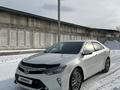 Toyota Camry 2018 годаfor13 700 000 тг. в Семей – фото 3