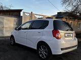 Chevrolet Aveo 2013 года за 3 800 000 тг. в Семей – фото 3