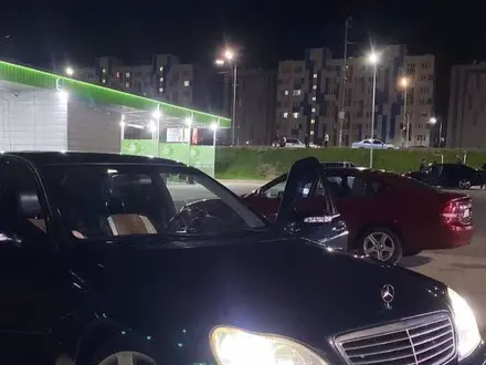 Mercedes-Benz S 500 2000 года за 5 000 000 тг. в Алматы – фото 2