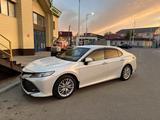 Toyota Camry 2018 года за 12 500 000 тг. в Кызылорда