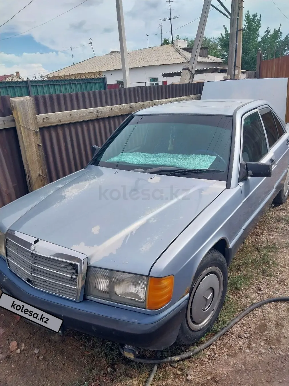 Mercedes-Benz 190, 1990