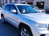 Jeep Grand Cherokee 2011 годаүшін9 800 000 тг. в Алматы – фото 3